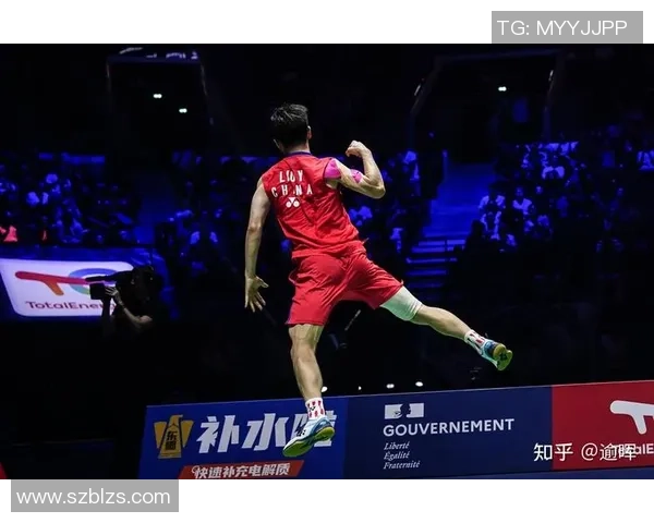 杭州羽毛球队在世界锦标赛中的灵活性表现及其对比赛结果的影响分析 杭州羽毛球队在世界锦标赛中的灵活性表现及其对比赛结果的影响分析