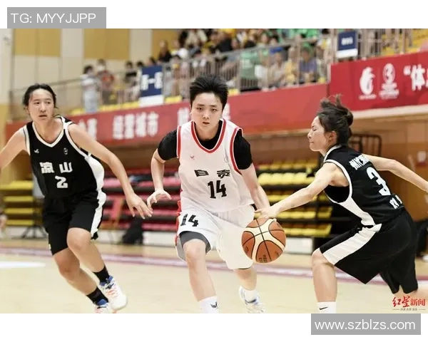 成都网球队在城市联赛中的团队协作表现分析与点评 成都网球队在城市联赛中的团队协作表现分析与点评